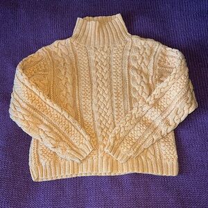 Cable Knit Yellow/Gold Sweater